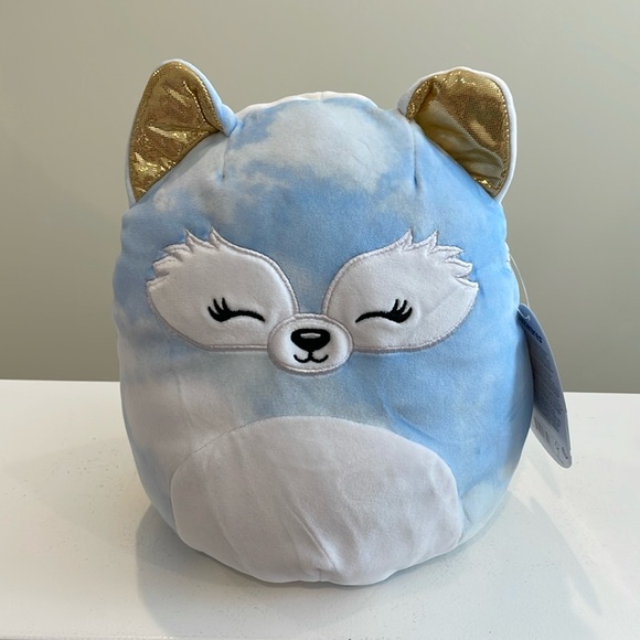 NWT 8” Melani the Blue Winter Fox Squishmallow - Picture 1 of 4
